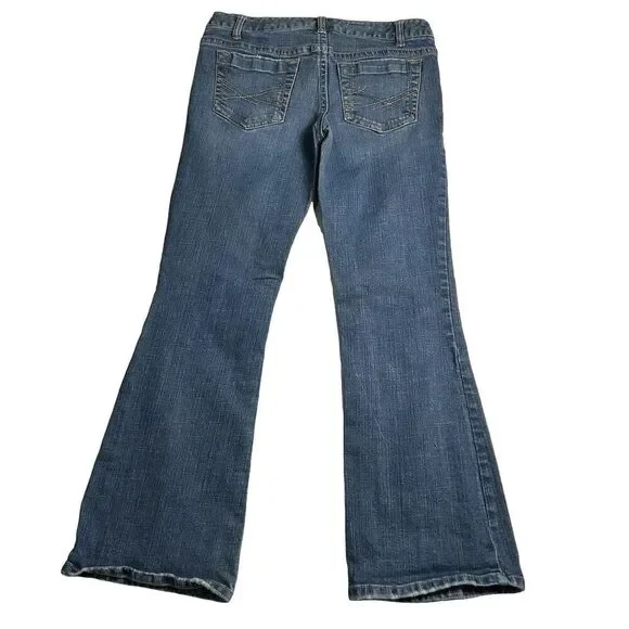 Women’s Aeropostale Hailey Skinny Flare Size 7/8 Short Blue Jeans - Picture 2 of 8